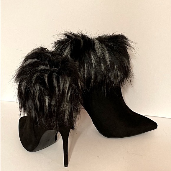 Faux Fur Suede Ankle Boots - Picture 8 of 14